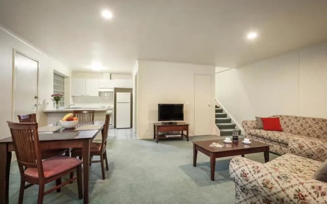 Alphington Serviced Apartments - photo 2