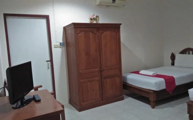 Saver Guesthouse - photo 2