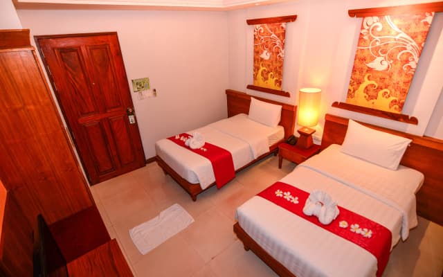 First Bungalow Beach Resort - photo 3