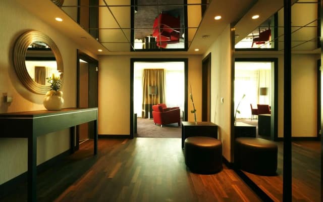 DoubleTree by Hilton Berlin Ku'damm - photo 2