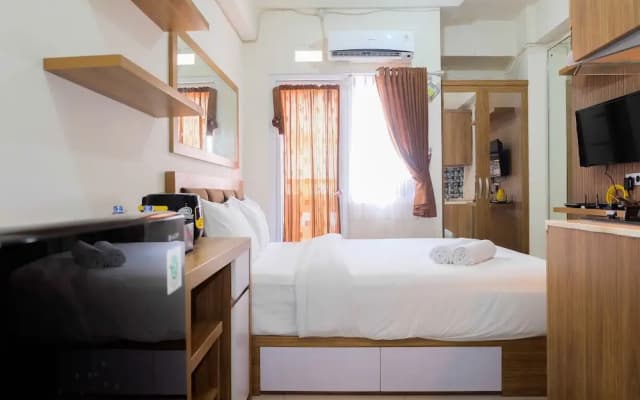 Studio near Shopping Mall at Green Pramuka City Apartment - photo 5