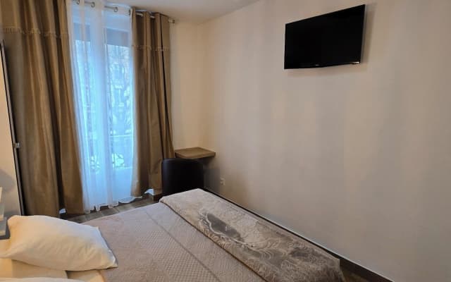 Hotel Camelia Nation - photo 5