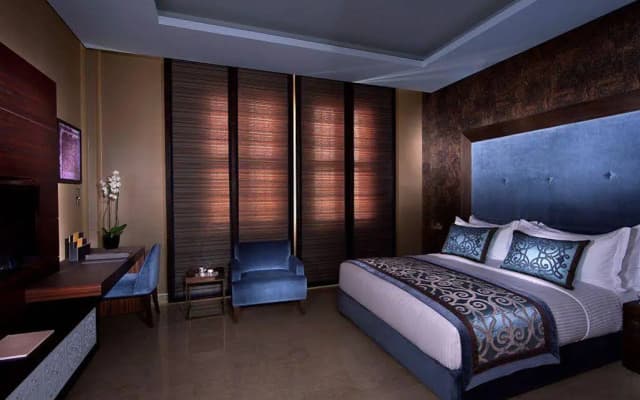 Arumaila Boutique Hotel - photo 5