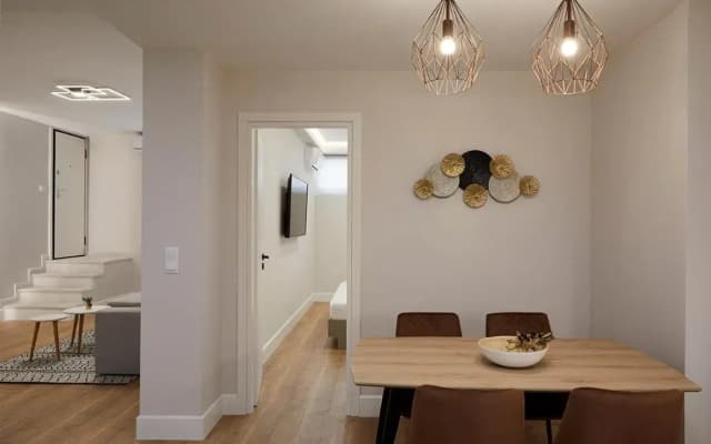Central & Comfy apartment 2mins walking from metro - photo 3