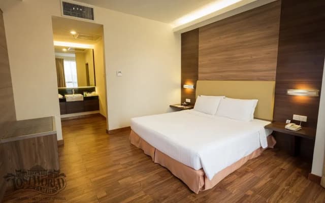 Airport Guesthouse - photo 5