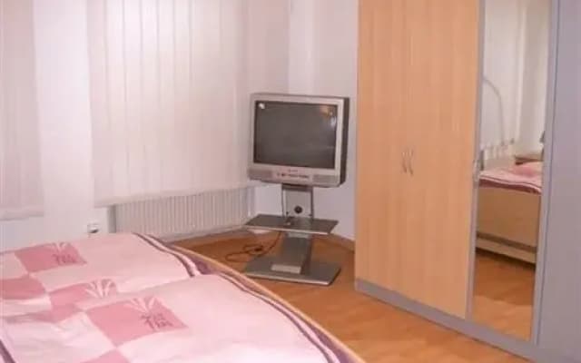 Apartments in Neuklln - photo 3