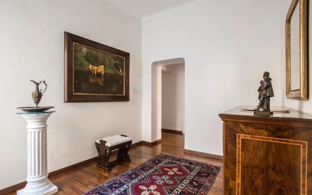 Ludovisi Apartment Splendor - photo 5