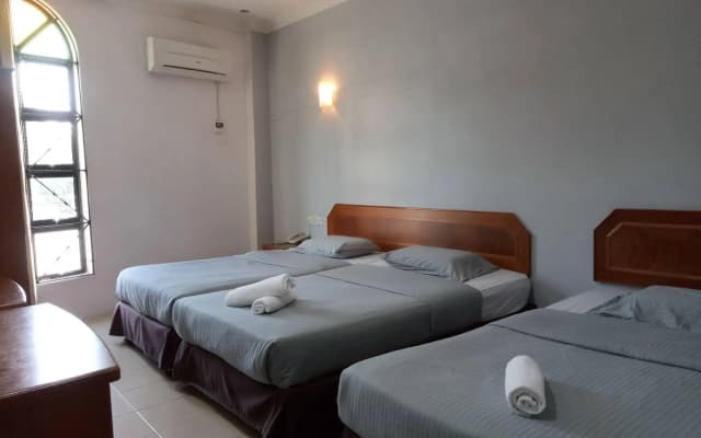 Sherwinton Hotel - photo 4