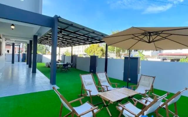 Entire Vacation House In Sitiawan - photo 2