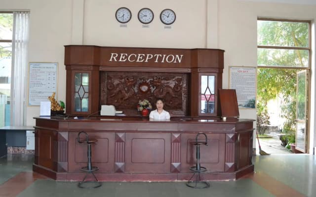 Tien Long Hotel - photo 2