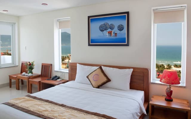 SOCO Hotel - photo 2