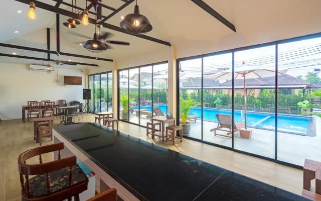Suphan Lake Hometel - photo 3