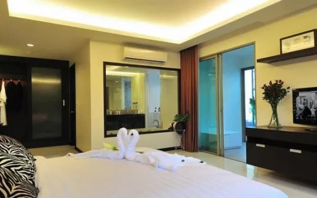 Kamala Regent Condominium - photo 3
