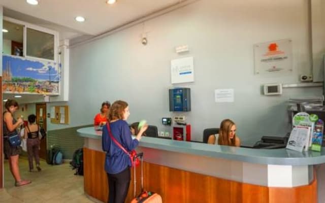 Center Ramlas Youth Hostel - photo 2