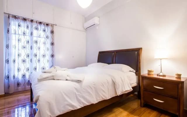 Adorable apartment under Acropolis - photo 4
