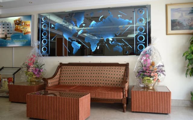 Tara Hotel - photo 2