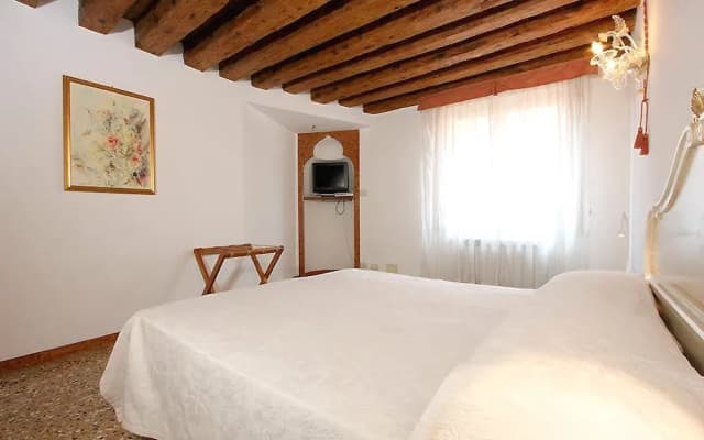 City Apartments - Boteri - photo 2