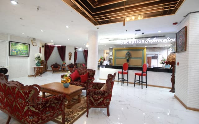 Leiview Hotel - photo 2