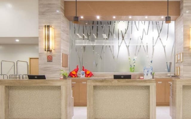 Ramada by Wyndham Phuket Deevana - photo 2