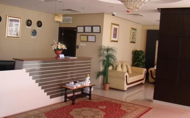 Savoy Grand Hotel Apartments - photo 2