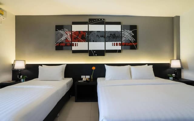 The Ivory Villa - photo 4