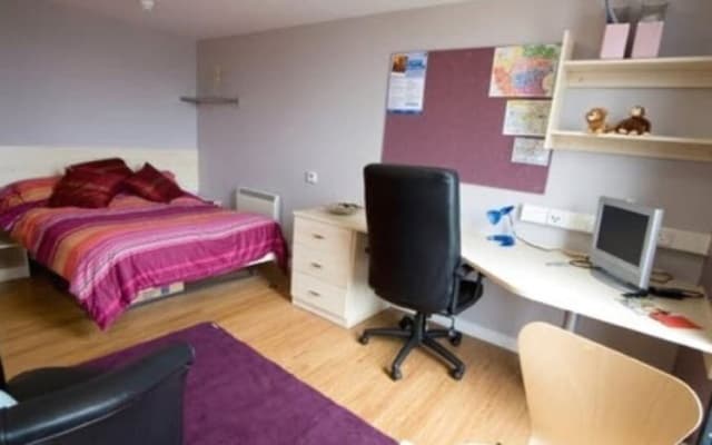Portsburgh Court - Campus Accommodation - photo 5