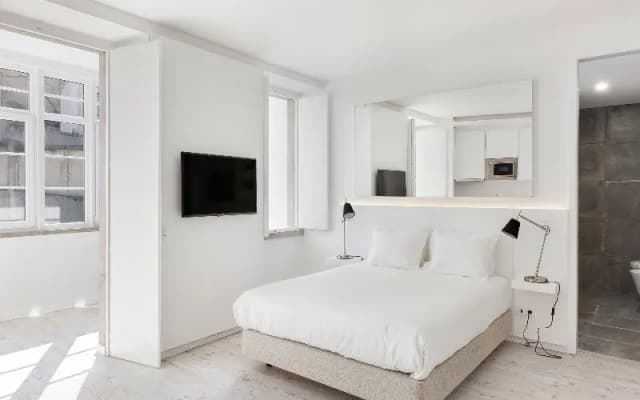 Hello Lisbon Rossio Apartments - photo 4