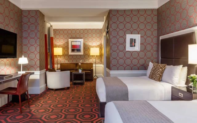 Empire Hotel - photo 3