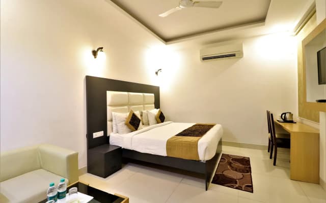 Hotel Aeropath - photo 2