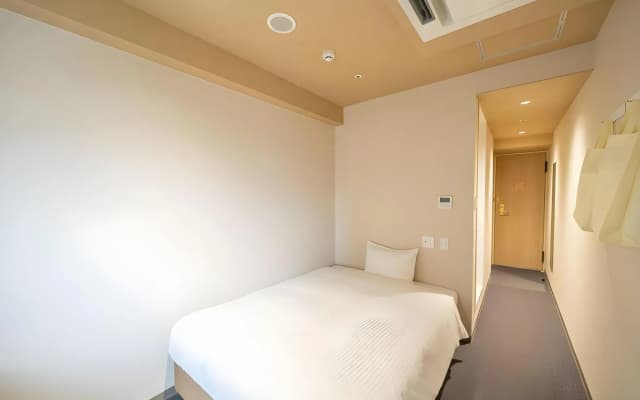 Shinsaibashi ARTY Inn - photo 4