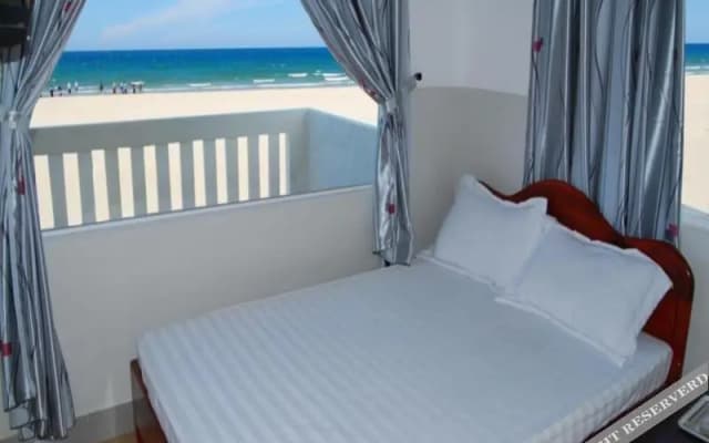 Bien Song Hotel Danang - photo 3