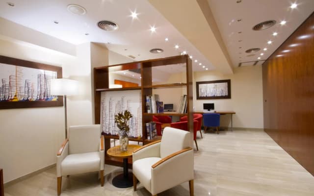 Hotel Garbi Millenni - photo 2