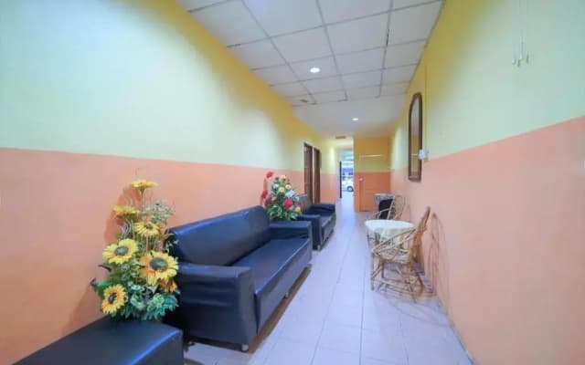 D'sa Motel & Restaurant - photo 2