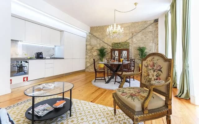 JOIVY Modern classic 1-bed Apt w/ balcony, nearby Avenida da Liberdade - photo 3