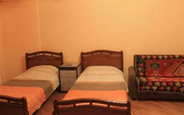 Hostel Old City Sololaki - photo 3