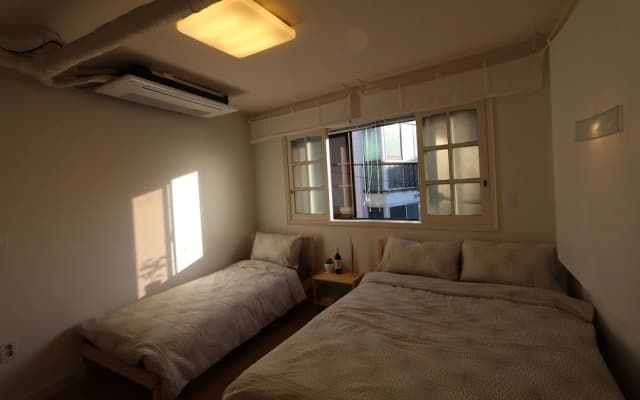 Nueh Guesthouse - photo 5