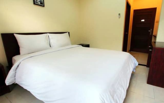 Surya Inn - photo 3