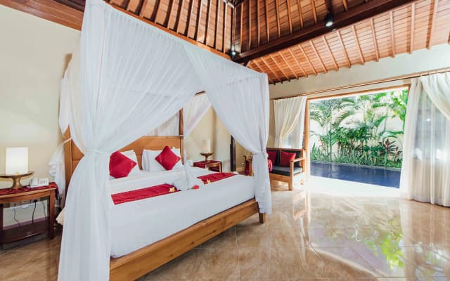Kuta Puri Bungalows, Villas and Resort - photo 3