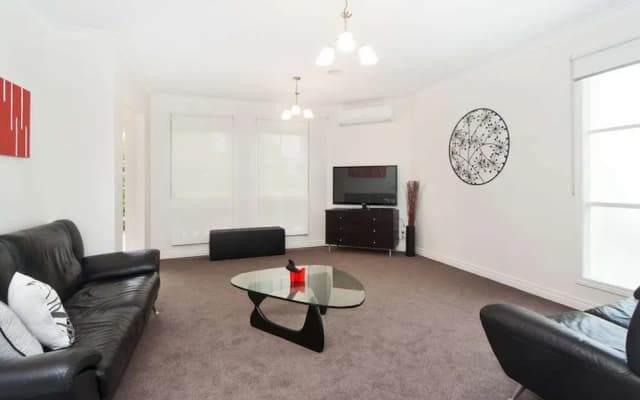 Smart Caulfield Townhouse - photo 4