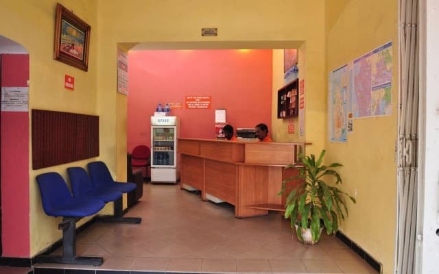 City Motel - photo 2
