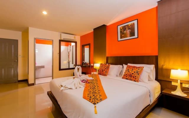 Backstage Inn - photo 2