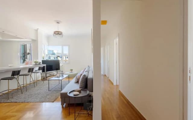 3 Bdrm Luxury Apt Incredible Acropolis View - photo 2