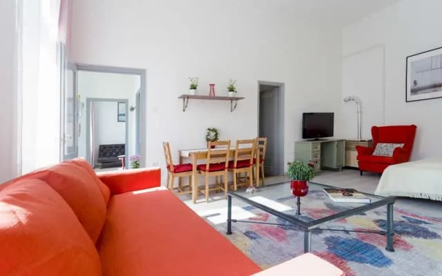 Souper Apartments Downtown - photo 4