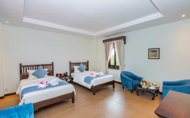 Treasure Oasis Hotel - photo 4