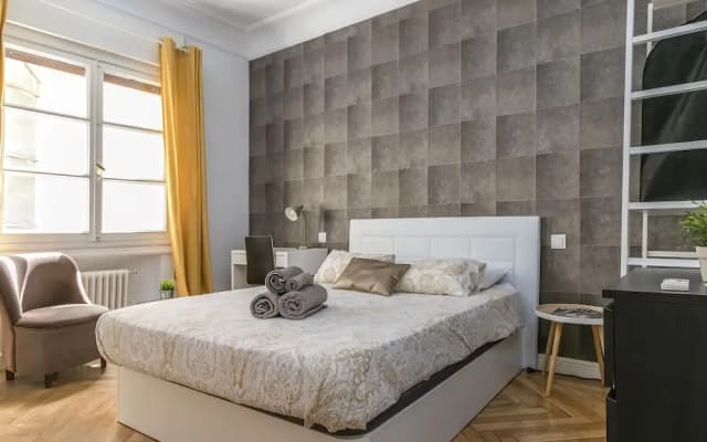 HOMEABOUT LUXURY GRAN VÍA House - photo 3