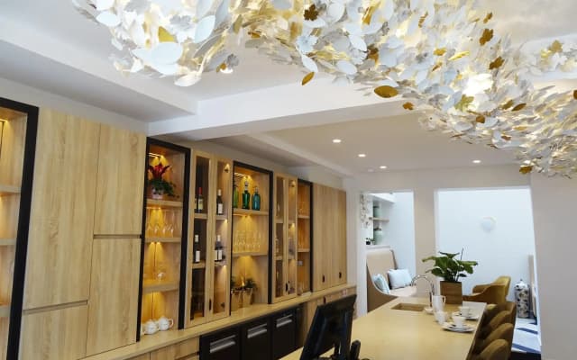 Hotel Des Champs Elysees - photo 5