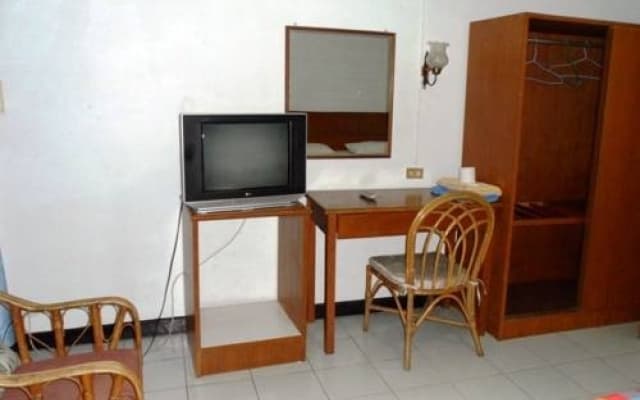 V.I.P. House - photo 2