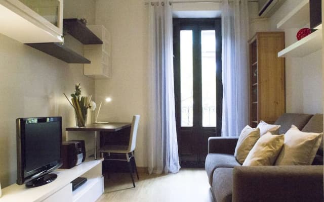 Alterhome Apartamento Plaza España IX - photo 4