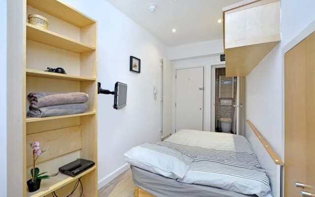 Leinster Garden Studios - photo 5