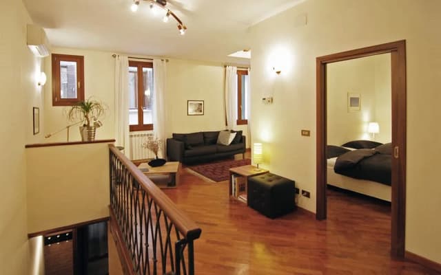 Sarai Apartments - photo 2